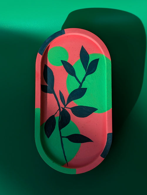 Svuotatasche artigianale con fantasia floreale dipinta a mano